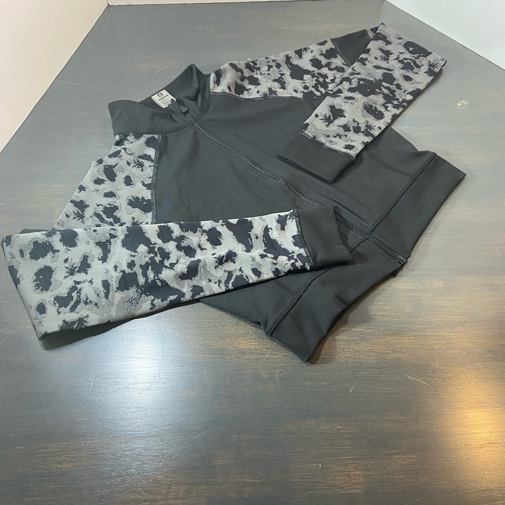 Mono B Activewear Full Zip Jacket Abstract Print Gray Black M
